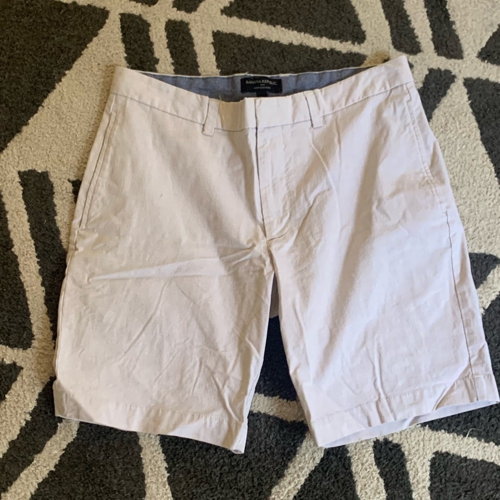 Banana republic Mens 32 shorts